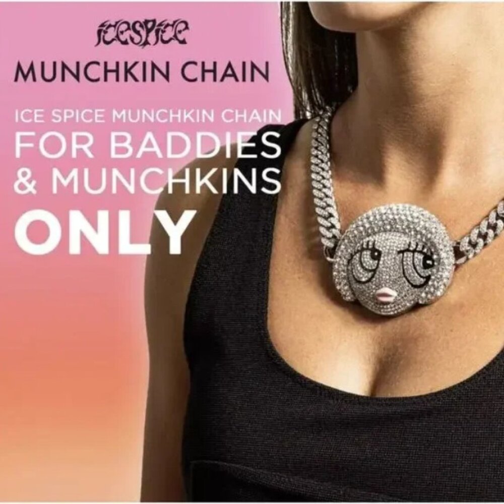 Ice Spice Munchkin One Piece Pendant Cuban Link Chain Silver necklace NIB